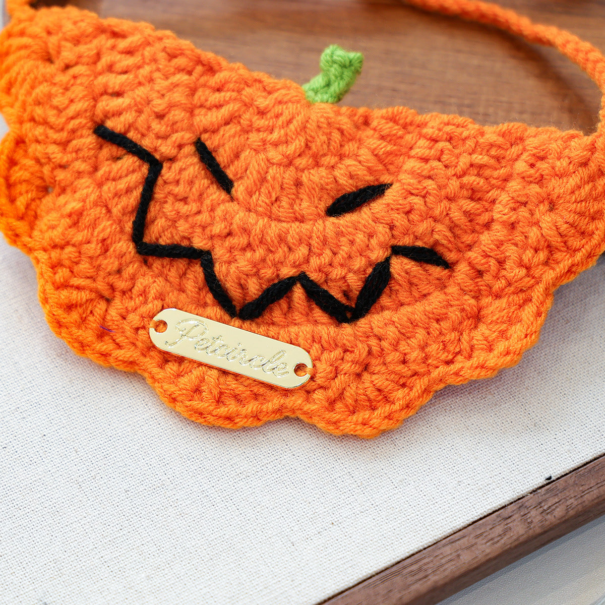Bandana Halloween pour chien & chat – Citrouille & tête de mort