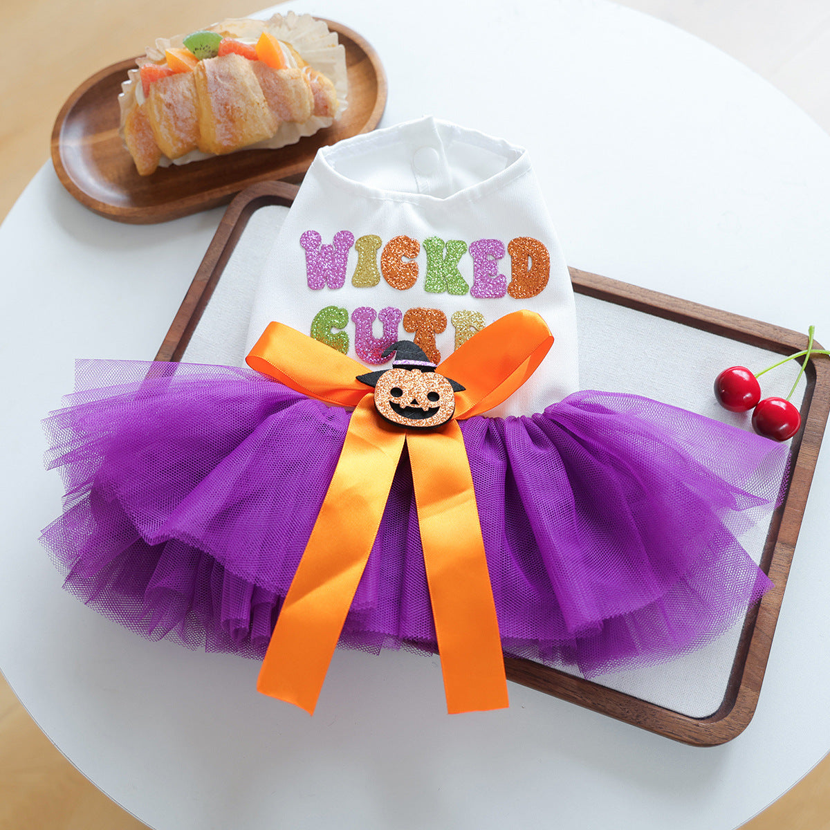 Robe Halloween pour chien – Citrouille violette à sequins
