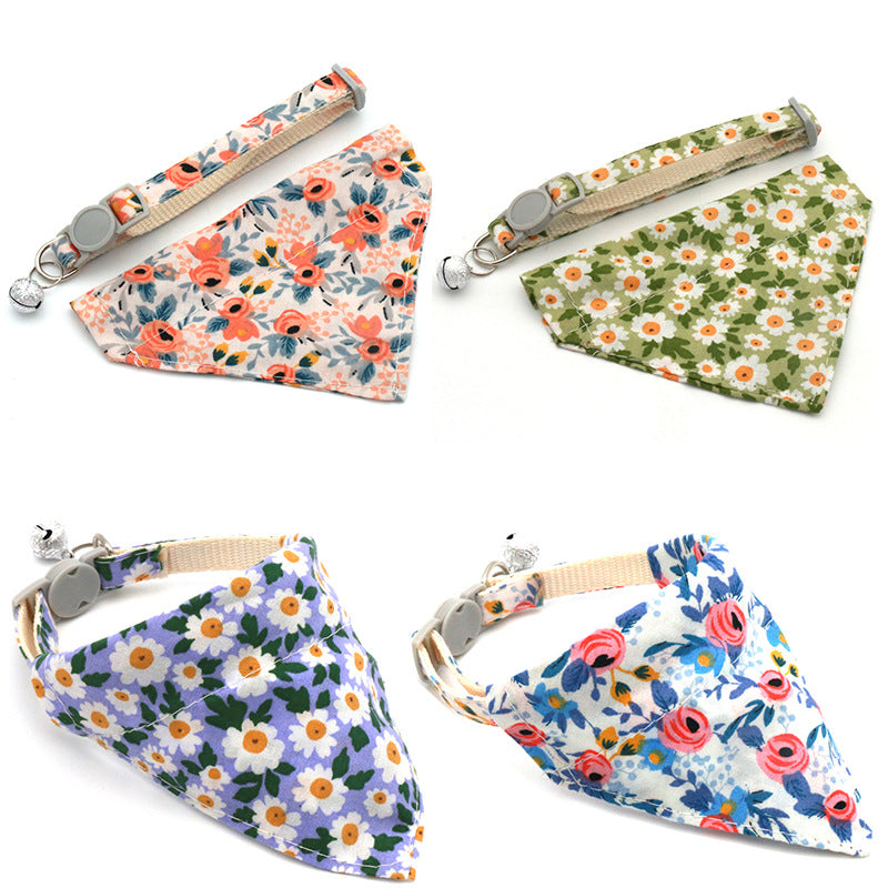 Bandana fleuri pour chien & chat – Collier triangle
