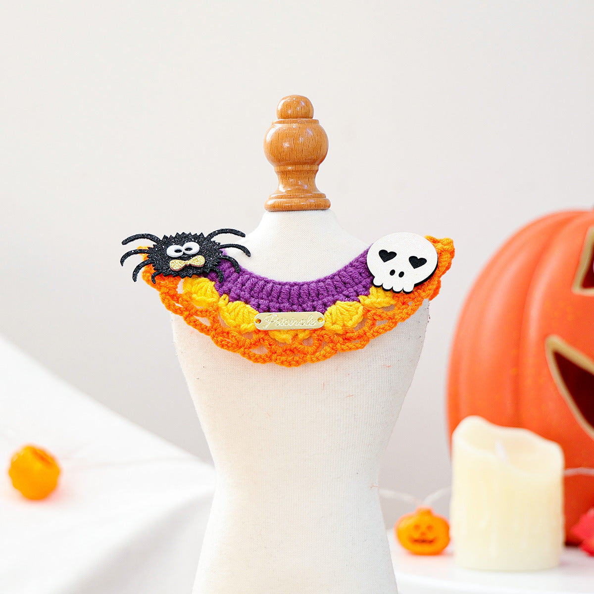 Bandana Halloween tricoté pour chien & chat – Motifs festifs